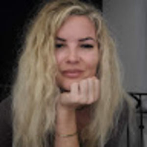 Meet your Posher, Jen